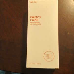 Go-To Fancy Face Nourishing Oil Cleanser